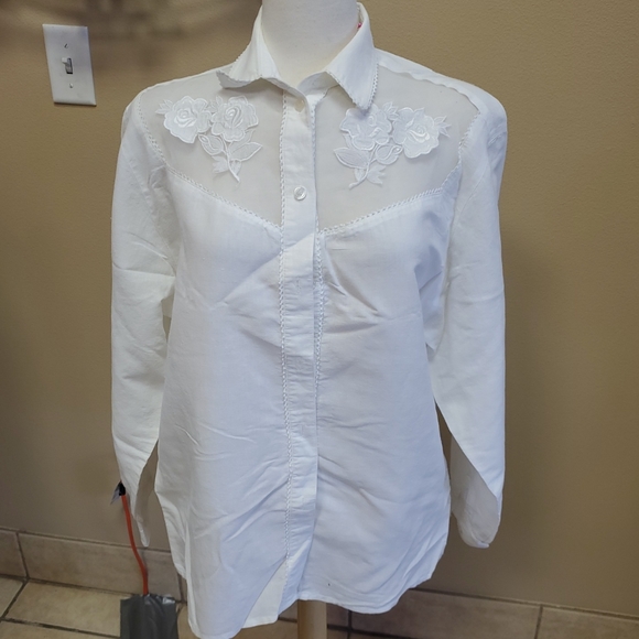 None Tops - New Blouse